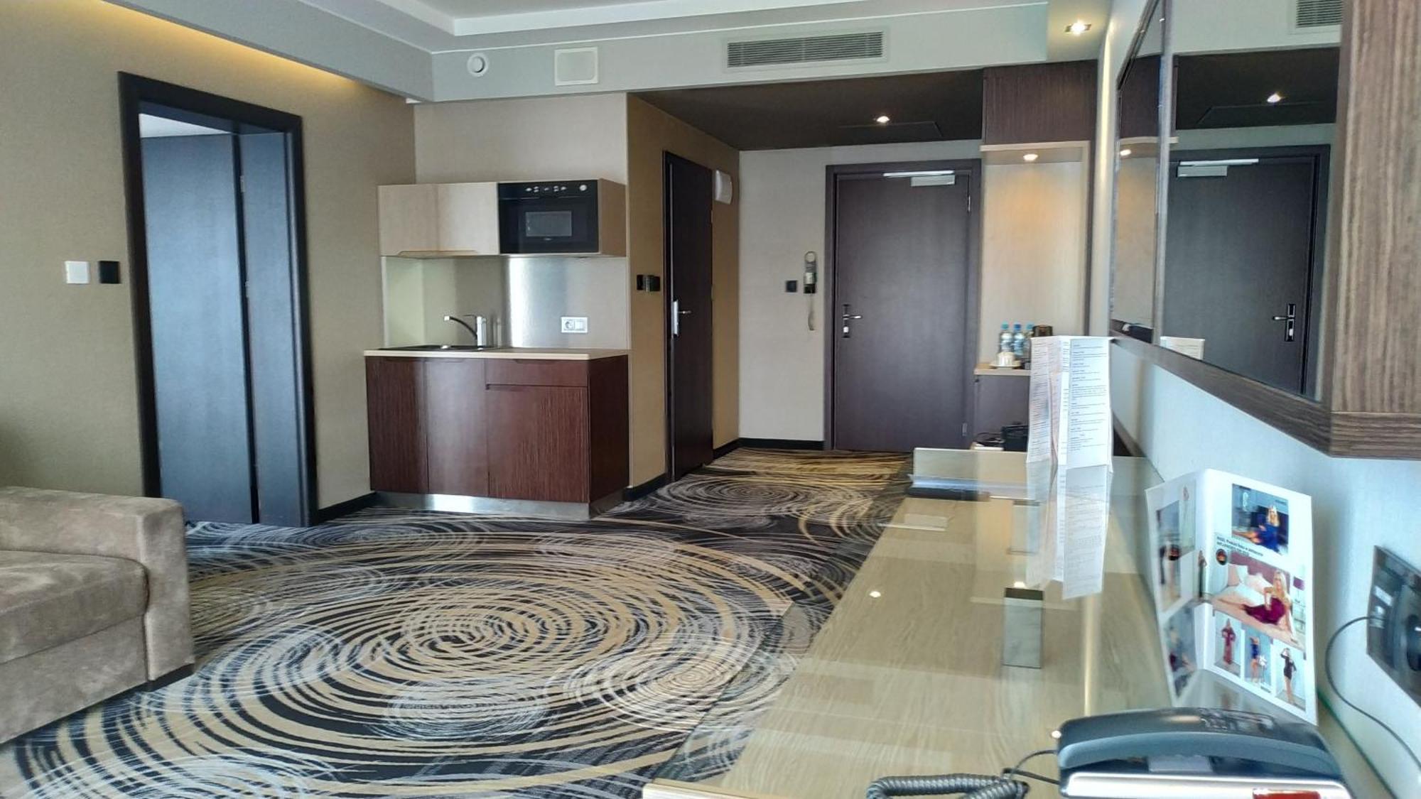 Отель Ambasador Premium Лодзь Номер фото