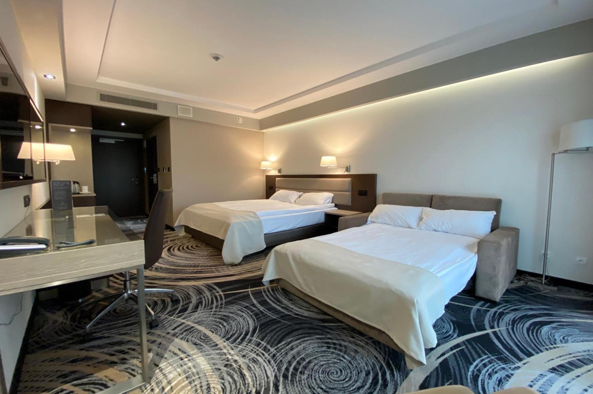 Отель Ambasador Premium Лодзь Номер фото